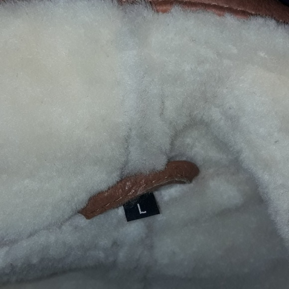 Men's Leather Shearling coat by Runway USA! - Picture 5 of 5